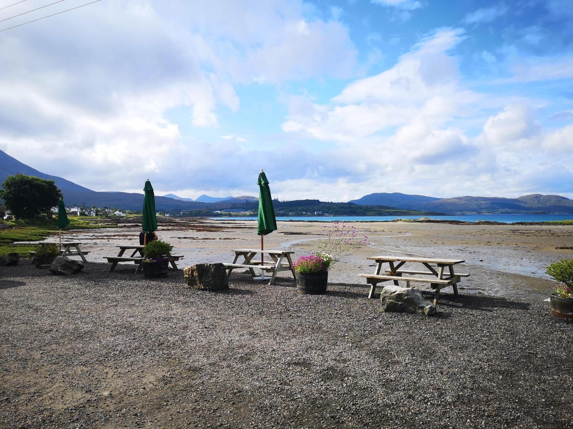 The Hebridean - Rooms & Apartments Broadford (Isle of Skye) Esterno foto