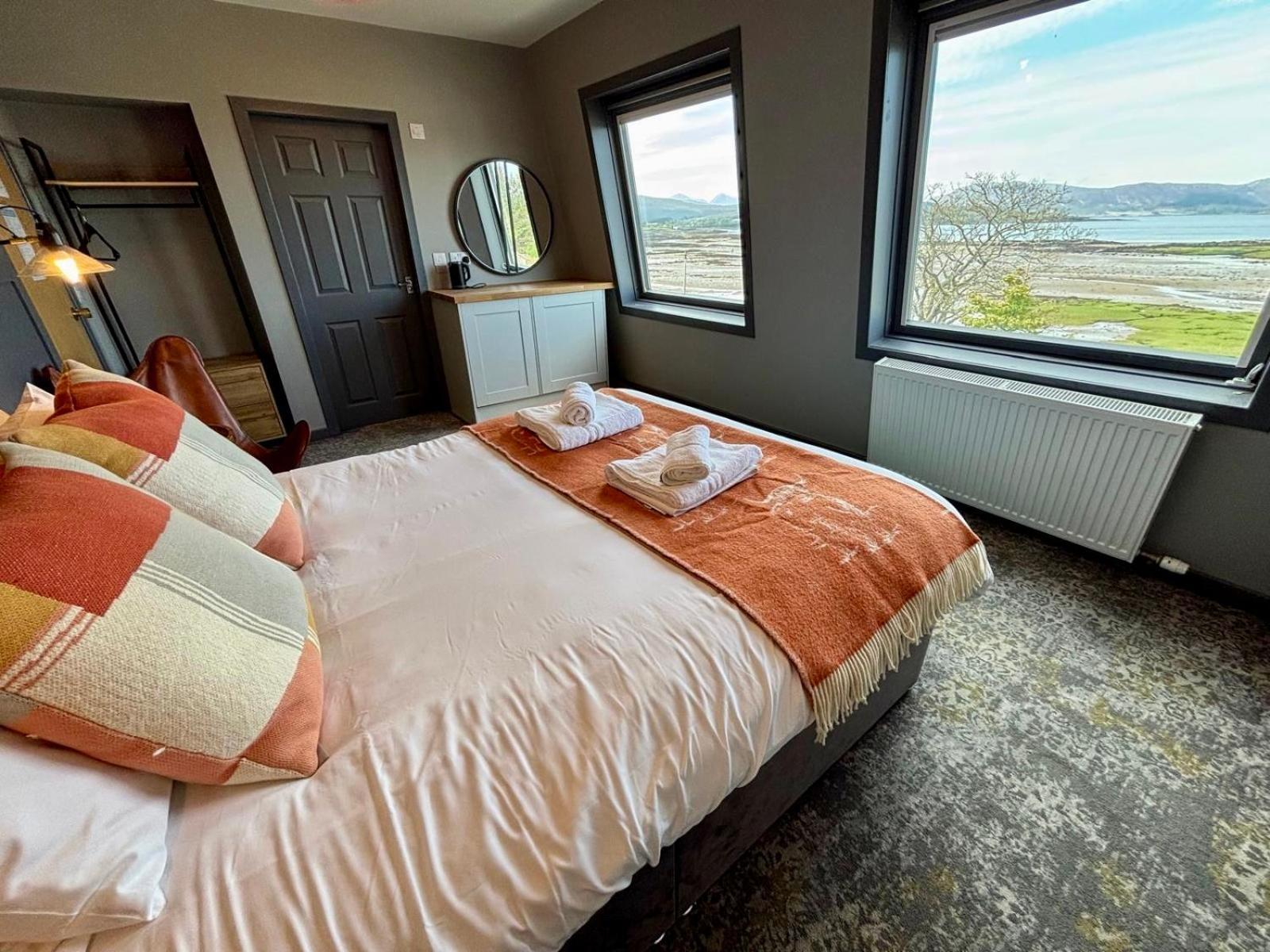 The Hebridean - Rooms & Apartments Broadford (Isle of Skye) Esterno foto